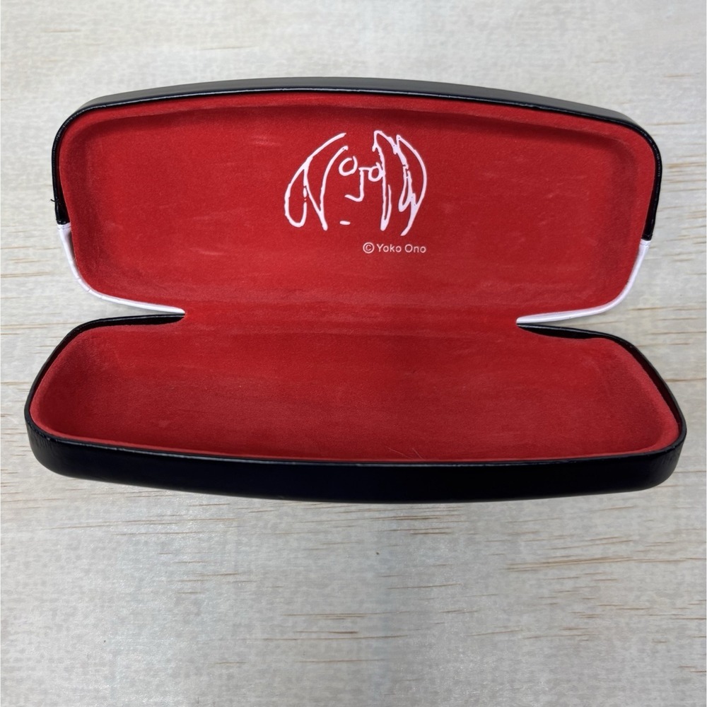 John Lennon Eyeglasses Hard Case Yoko Ono Black & White w/ Red interior 6.25x2.5 - Picture 2 of 5